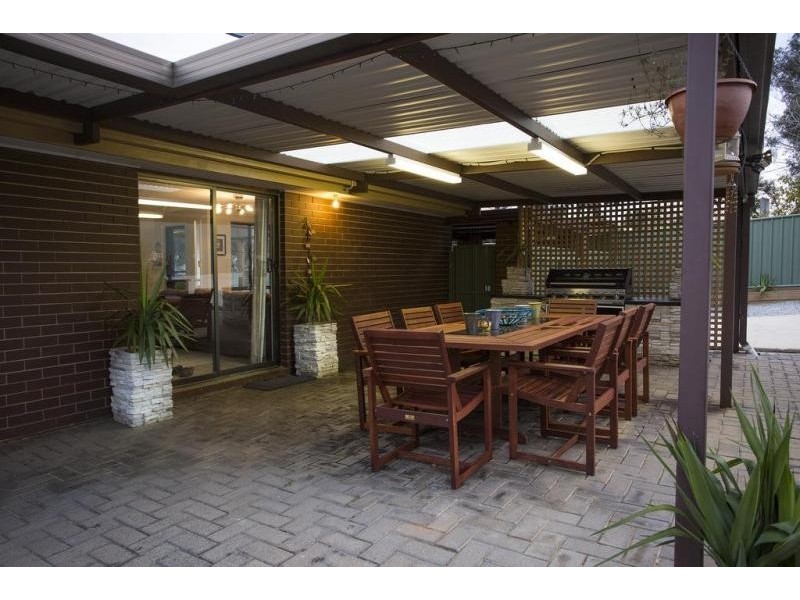 67 Gill Avenue, California Gully VIC 3556