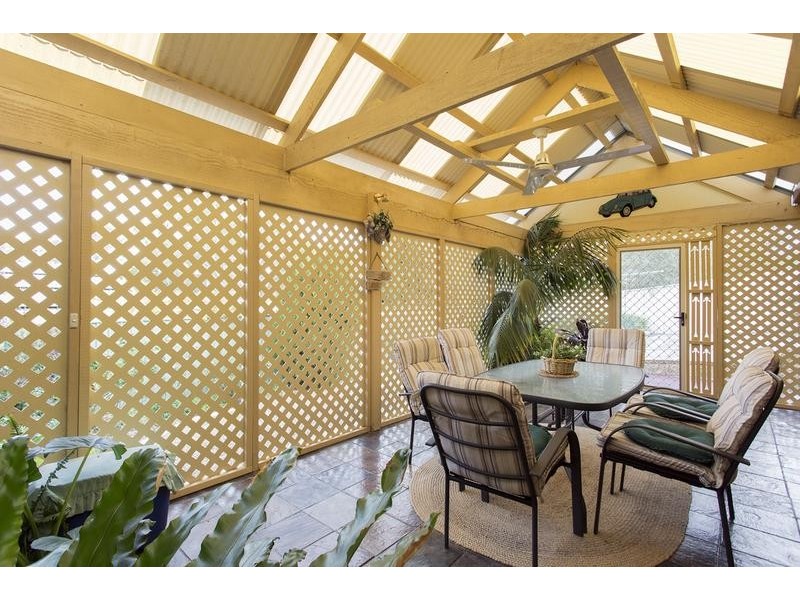 14 Wirth Street, Flora Hill VIC 3550