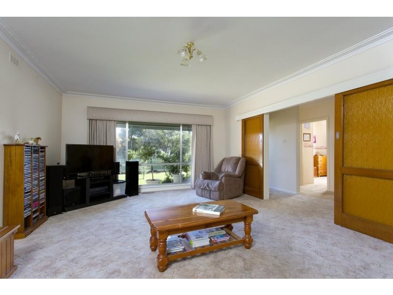 153 MacKenzie Street West, Golden Square VIC 3555