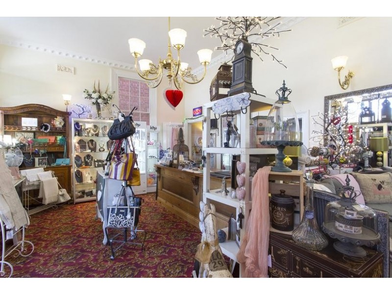 54 – 56 High St, Eaglehawk VIC 3556