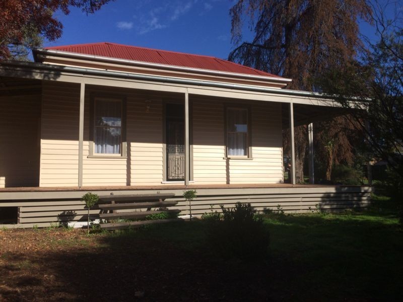 635 Calder Highway, Maiden Gully VIC 3551