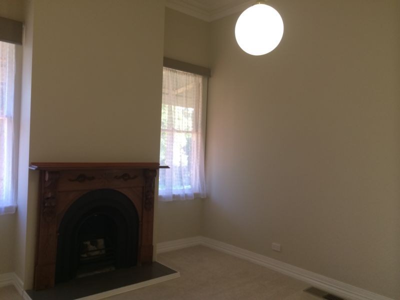 635 Calder Highway, Maiden Gully VIC 3551