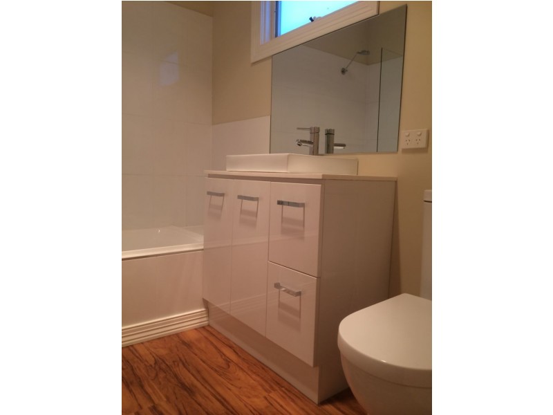 635 Calder Highway, Maiden Gully VIC 3551