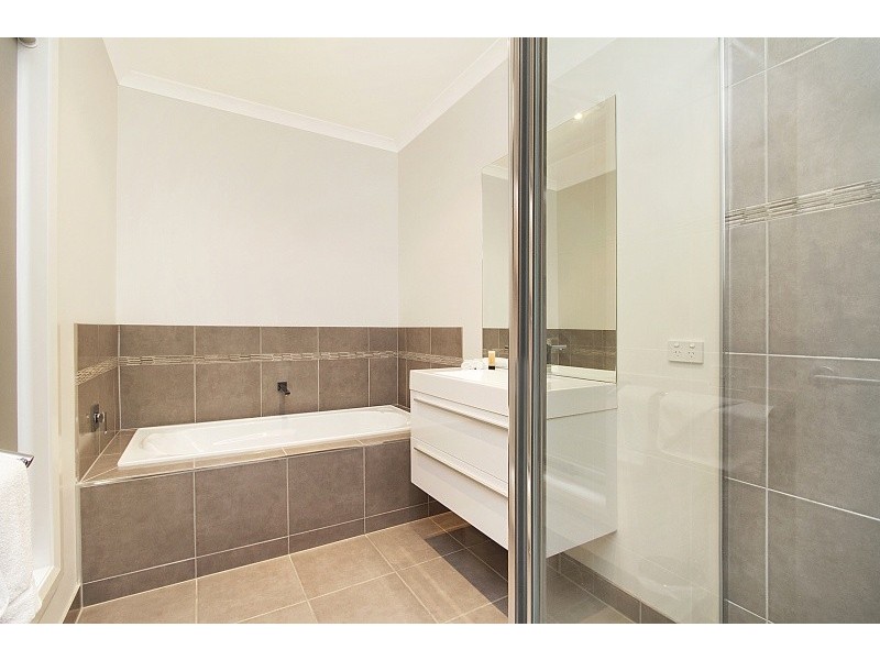 26a Wade Street, Golden Square VIC 3555