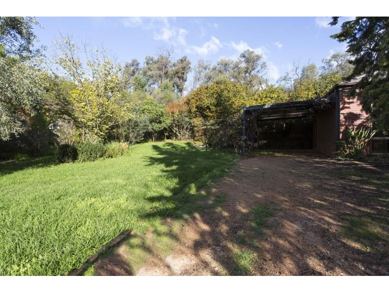 10 Doak Street, East Bendigo VIC 3550