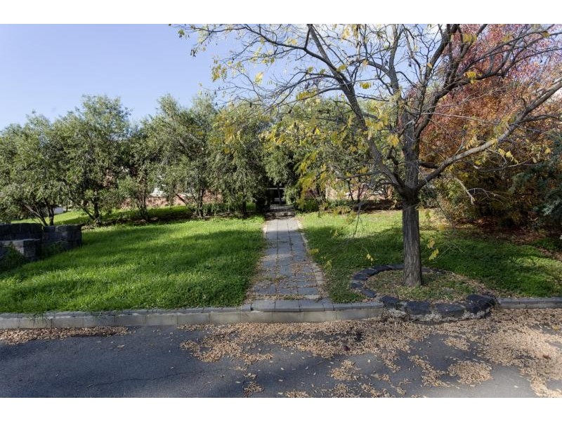 10 Doak Street, East Bendigo VIC 3550