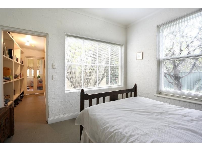 4 Spring Hill Drive, Spring Gully VIC 3550