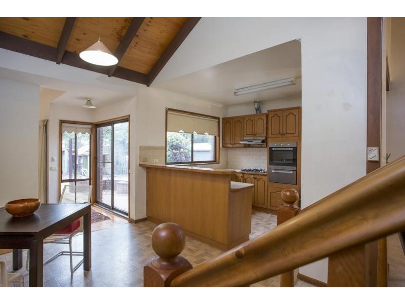 106 Lockwood Road, Kangaroo Flat VIC 3555