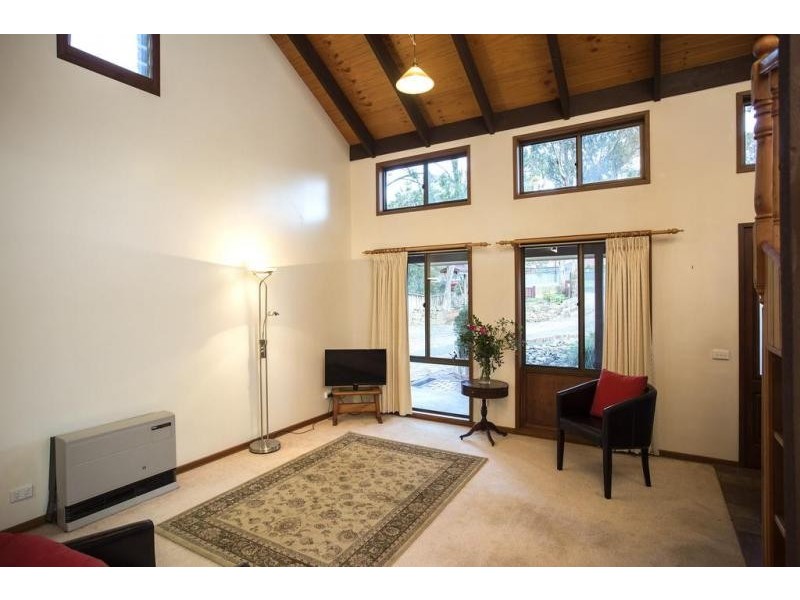 106 Lockwood Road, Kangaroo Flat VIC 3555