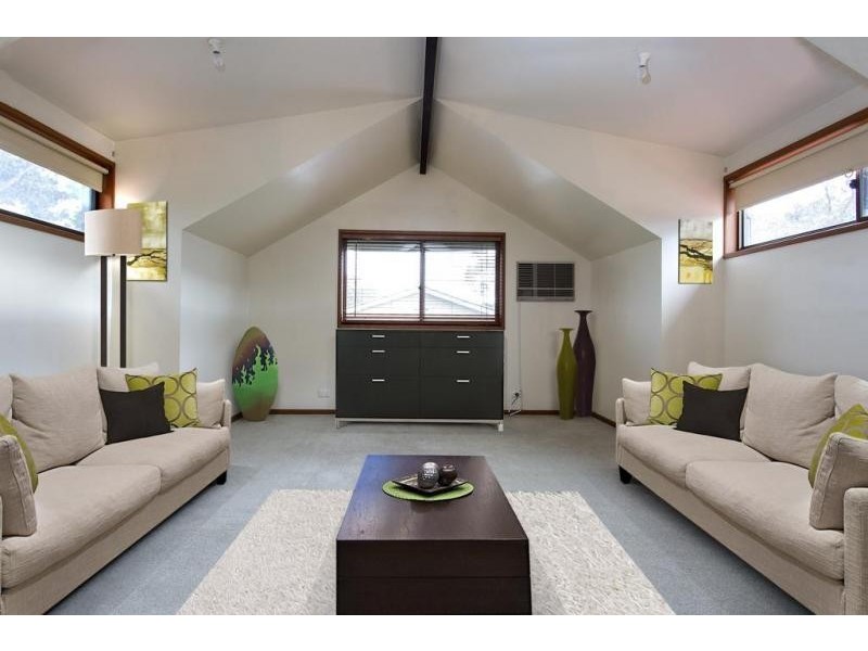106 Lockwood Road, Kangaroo Flat VIC 3555