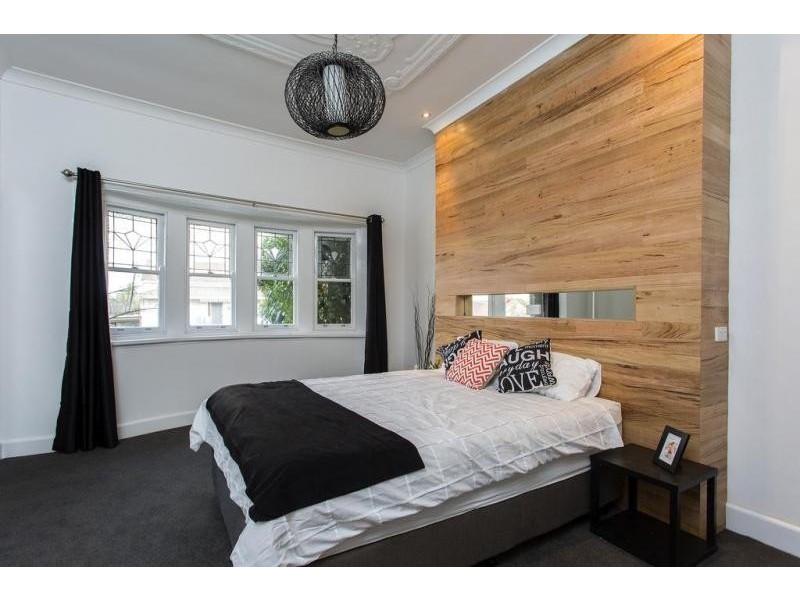 2 Percival Street, Quarry Hill VIC 3550