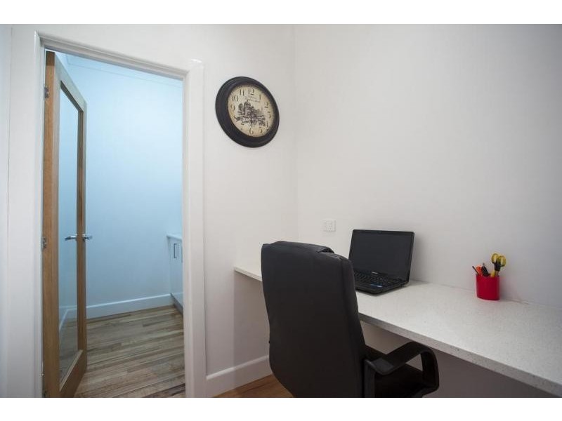 2 Percival Street, Quarry Hill VIC 3550