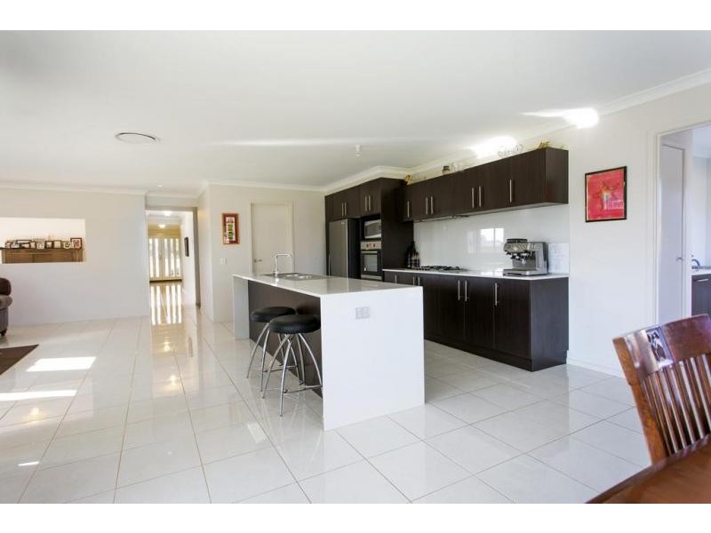 84 Bassett Drive, Strathfieldsaye VIC 3551