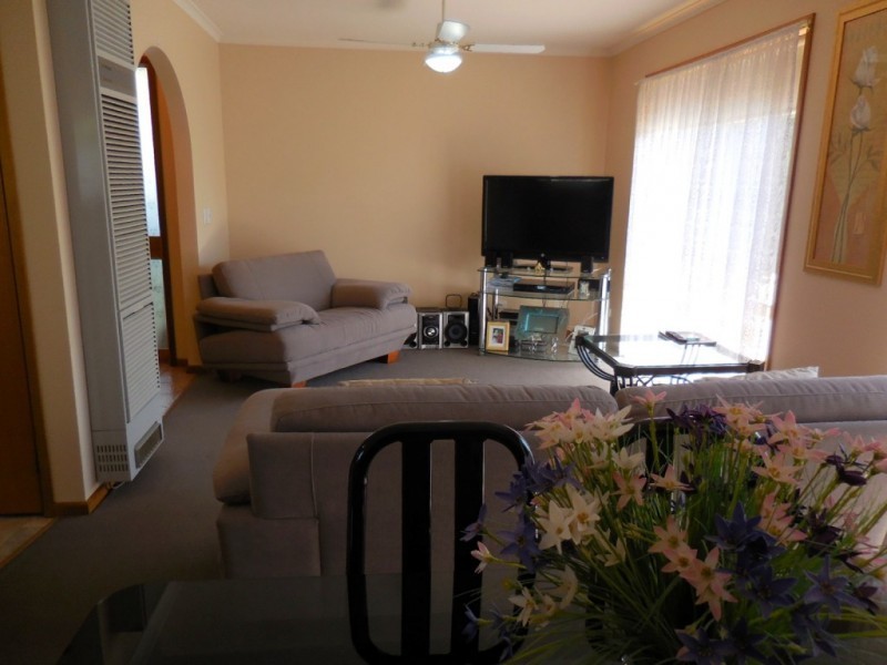 1/9 Patricia Court, Golden Square VIC 3555