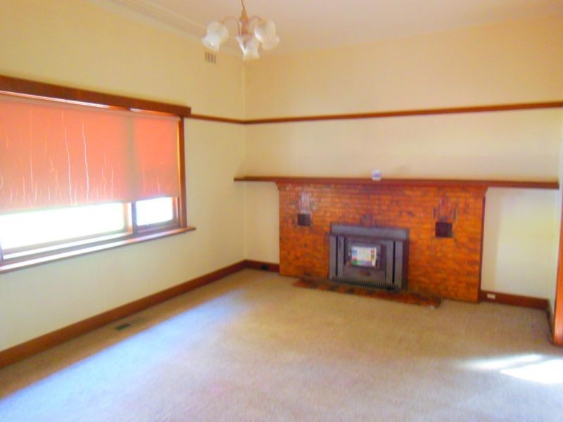 15 Spring Gully Road, Spring Gully VIC 3550