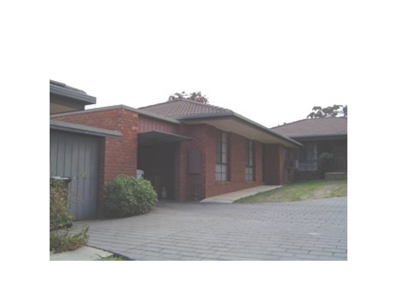 3/16 Wade Street, Golden Square VIC 3555