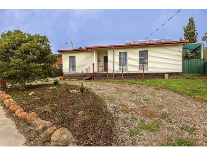 12 Owen Street, Kennington VIC 3550