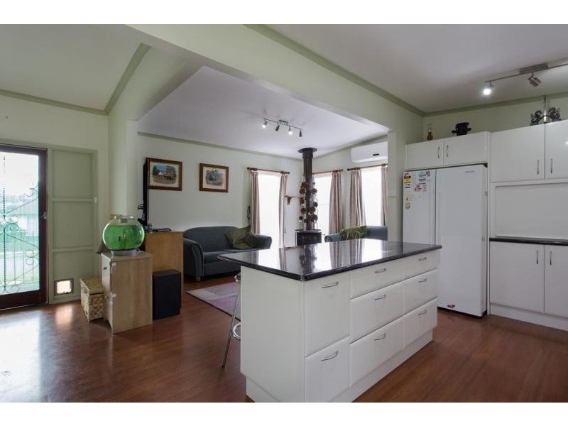 12 Owen Street, Kennington VIC 3550