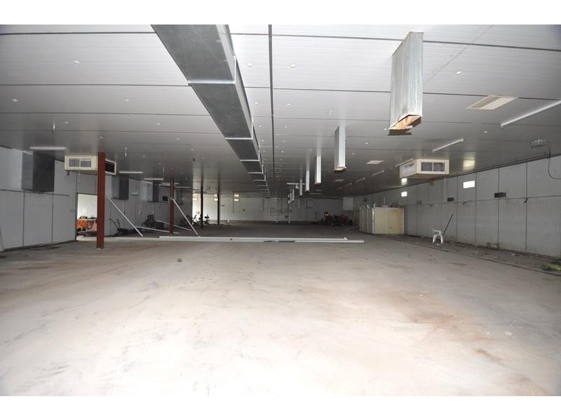 345 High Street, Kangaroo Flat VIC 3555