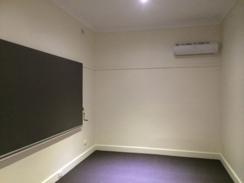 13 Burrell Street, Flora Hill VIC 3550