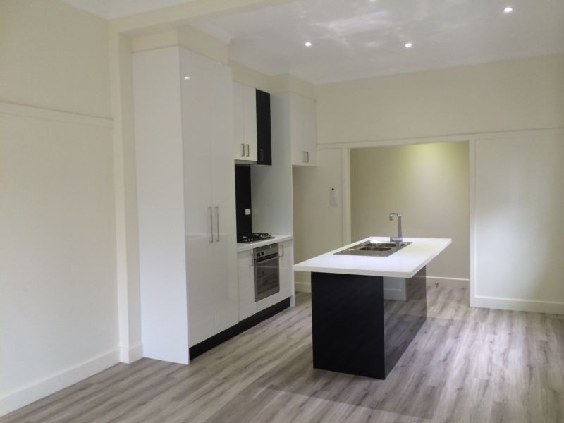 13 Burrell Street, Flora Hill VIC 3550