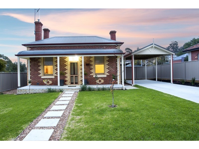 31 Booth Street, Golden Square VIC 3555