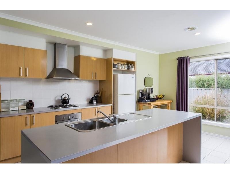 1 Manna Gum Drive, Epsom VIC 3551