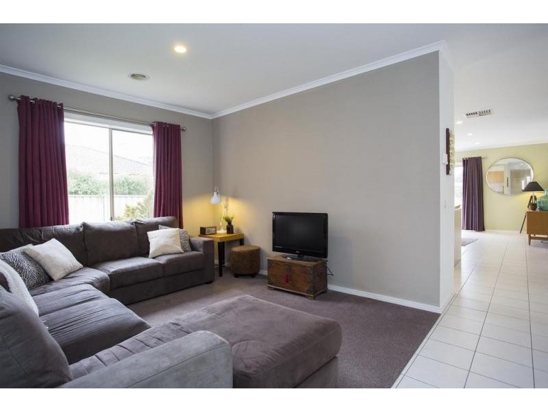 1 Manna Gum Drive, Epsom VIC 3551