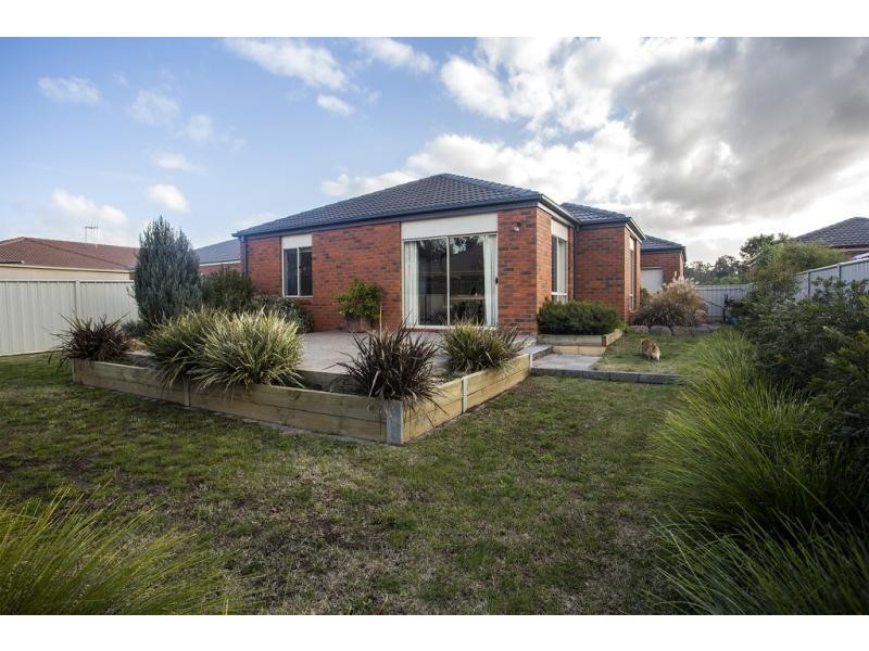 1 Manna Gum Drive, Epsom VIC 3551