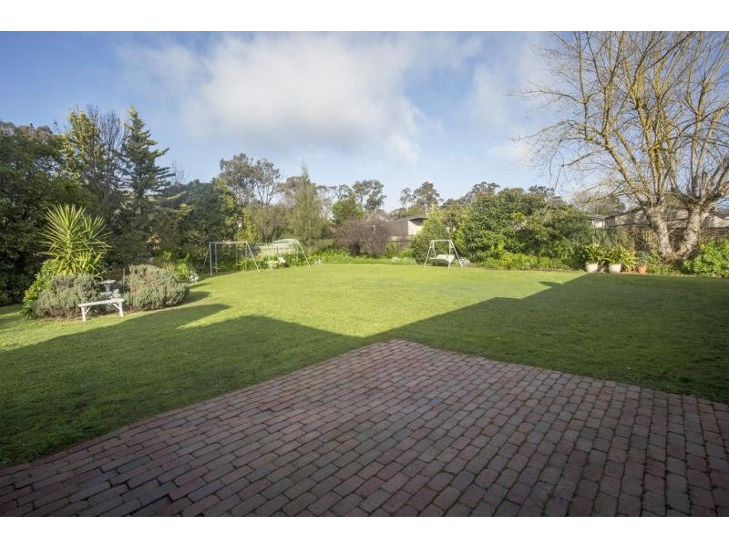 10 Hollywood Court, Strathdale VIC 3550