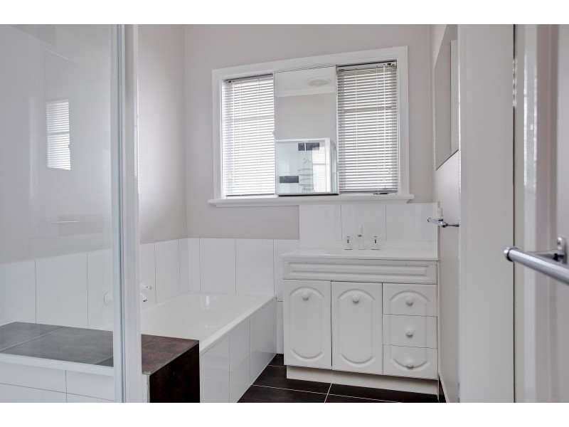 172 Condon Street, Kennington VIC 3550