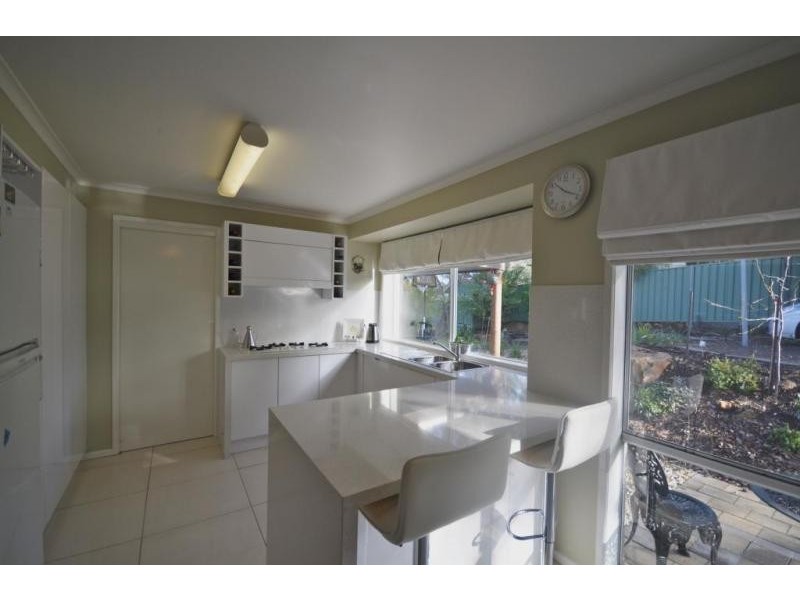 13 Benjamin Court, Flora Hill VIC 3550