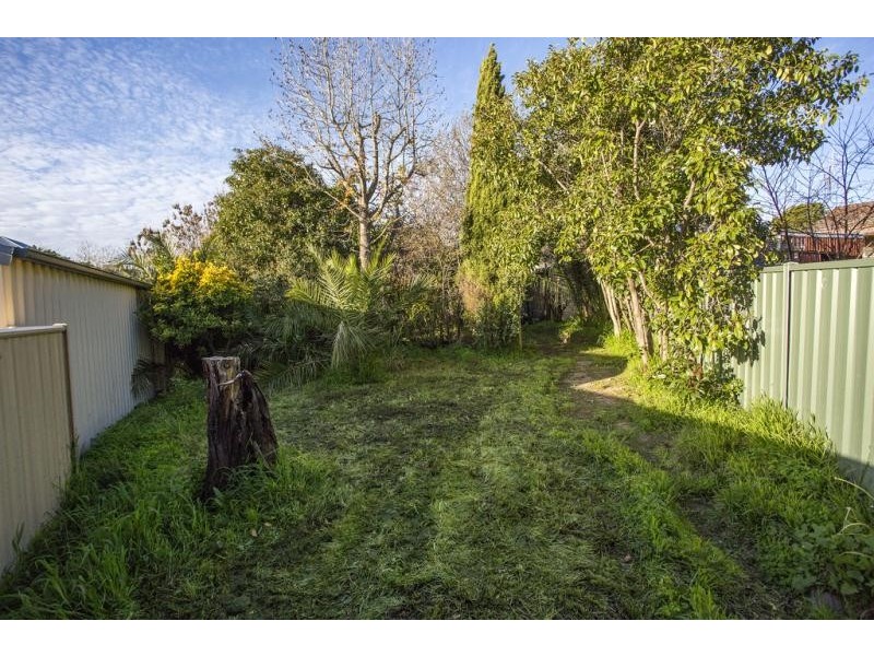 4 McMillan Street, Kennington VIC 3550