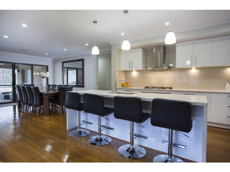 45 Ridge Rd, Junortoun VIC 3551