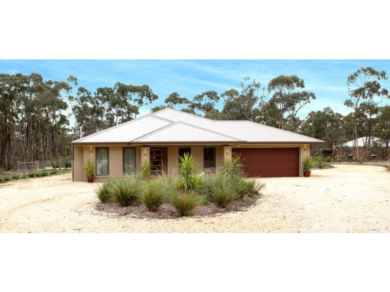 45 Ridge Rd, Junortoun VIC 3551