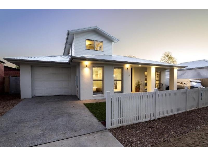 5 Barry Street, Bendigo VIC 3550