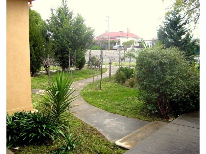 45 Somerville Street, Flora Hill VIC 3550