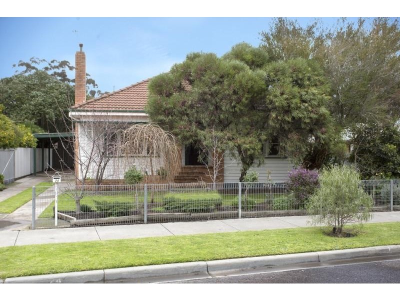 24 Havlin Street West, Bendigo VIC 3550