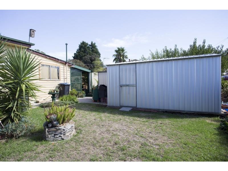 10 Barker St, California Gully VIC 3556