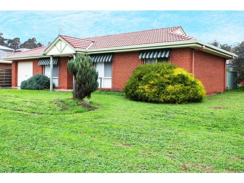 1/62 Lloyd Street, Strathdale VIC 3550