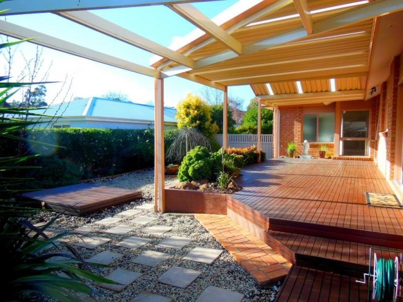 17 Edwina Court, Spring Gully VIC 3550