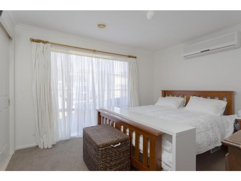 10 Jaime Court, Spring Gully VIC 3550