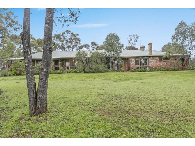 131 Sugarloaf Road, Axedale VIC 3551