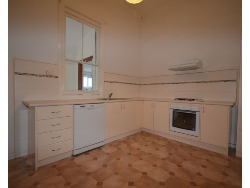 99 Olinda Street, Bendigo VIC 3550