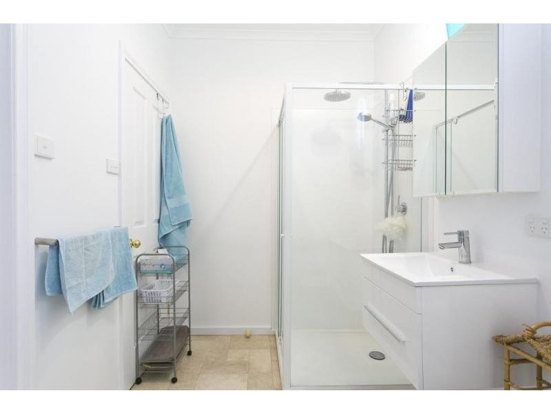 19 Waratah Street, White Hills VIC 3550