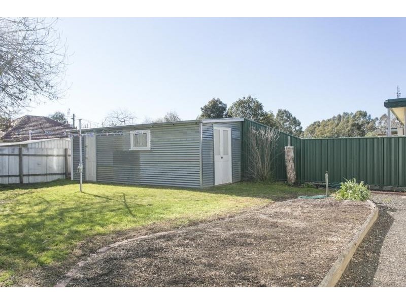 19 Waratah Street, White Hills VIC 3550