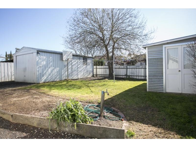 19 Waratah Street, White Hills VIC 3550