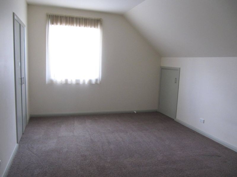 21 Crusoe Road, Kangaroo Flat VIC 3555