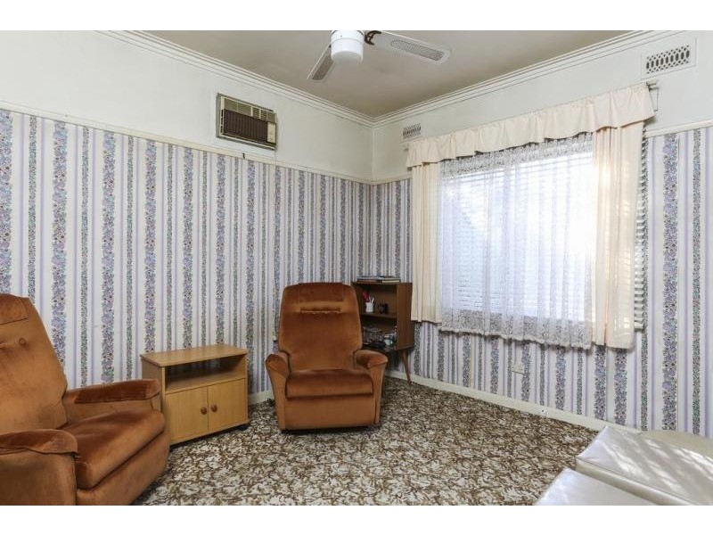 63 Maple Street, Golden Square VIC 3555