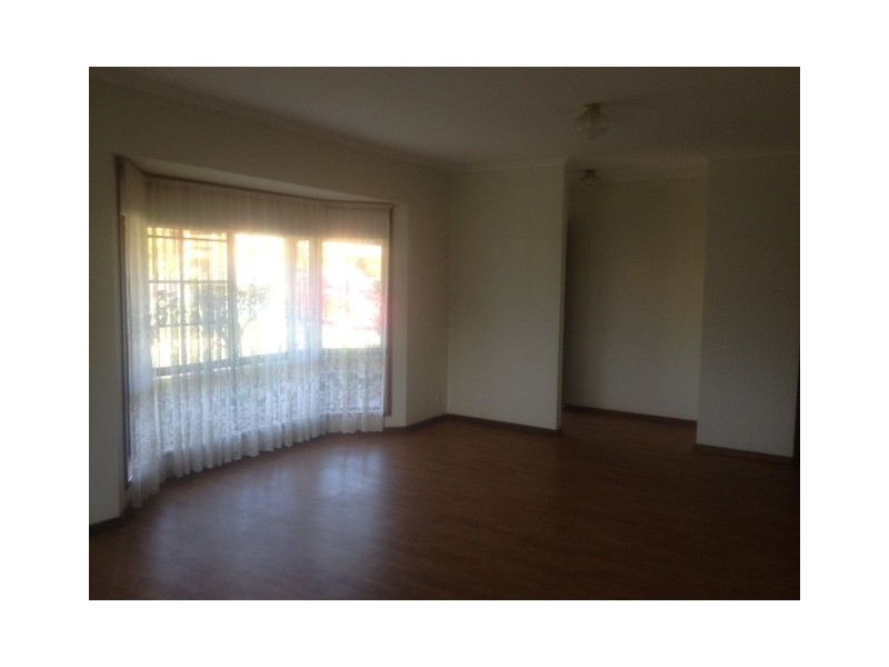 2/5 Lambruk Court, Kennington VIC 3550